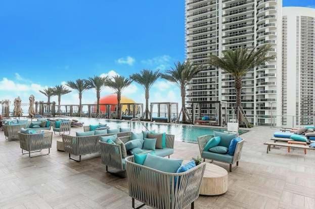 Stay At The Top With Amazing Views By Rent4Us Hollywood Exterior photo